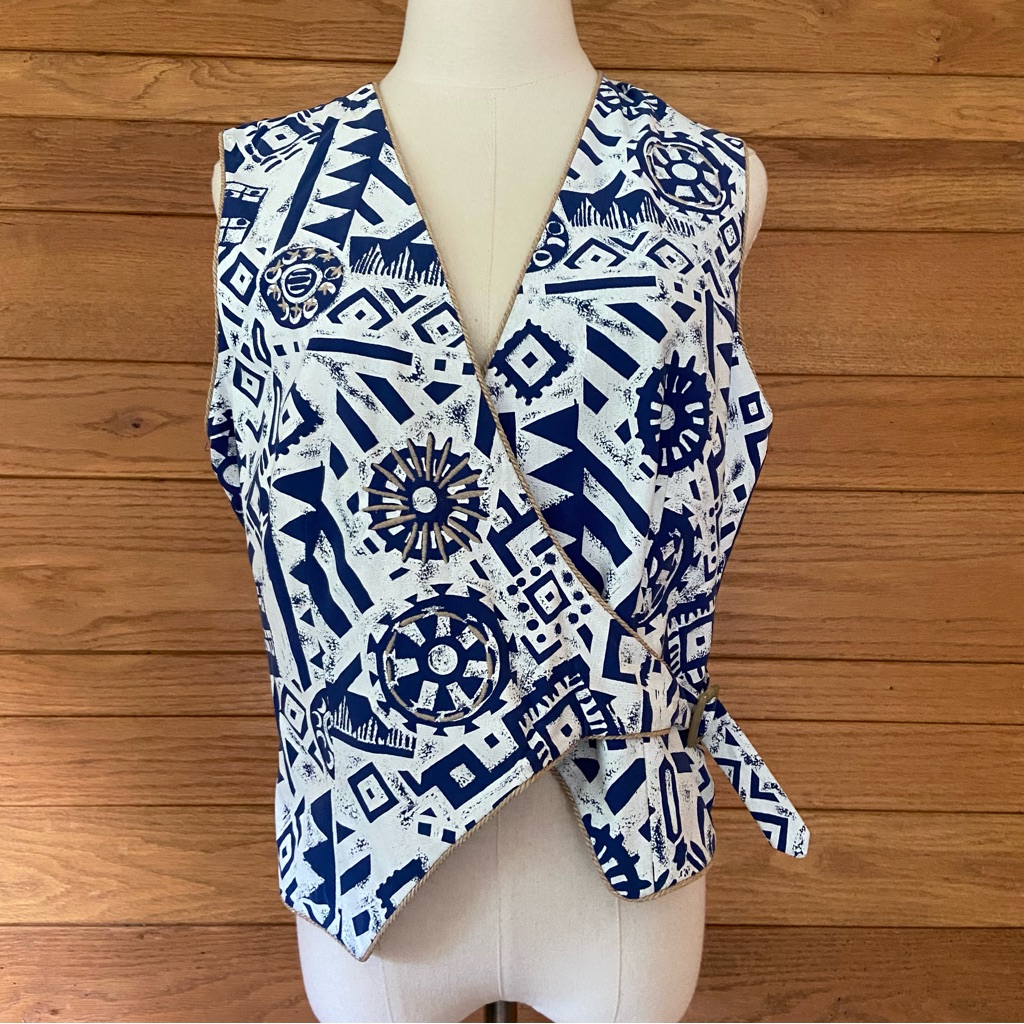 Vintage 80s 90s C2 & Company White Blue Nautical Southwest Print Wrap Front Vest
